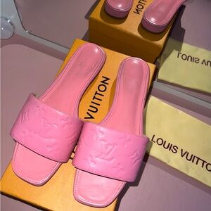 Louis Vuitton Pink Monogram Slide Sandals  Women’s Pre-loved Good Condition